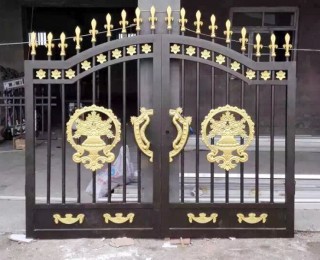 鋁藝大門